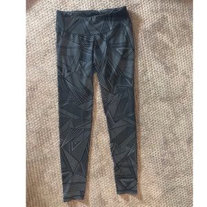 Black patterned leggings